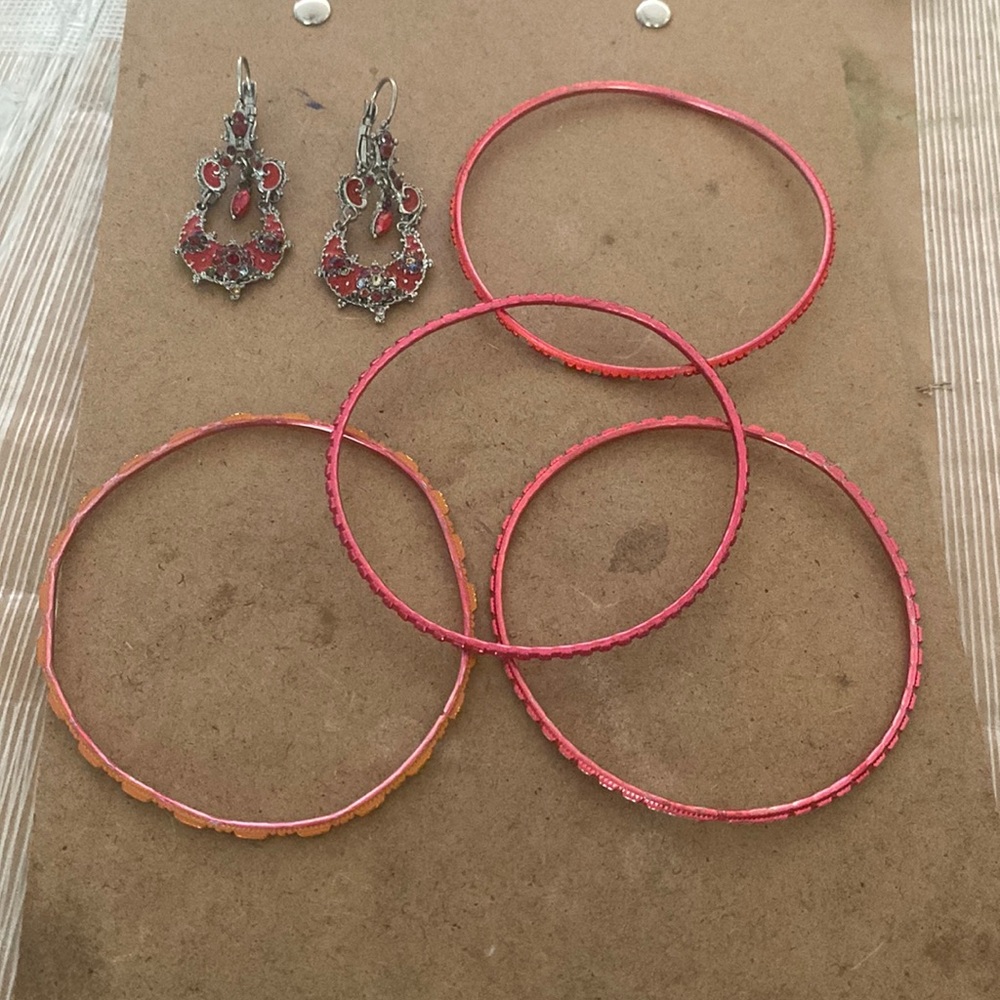 Read Earrings And Four Bangle Bracelets Pretty De… - image 1